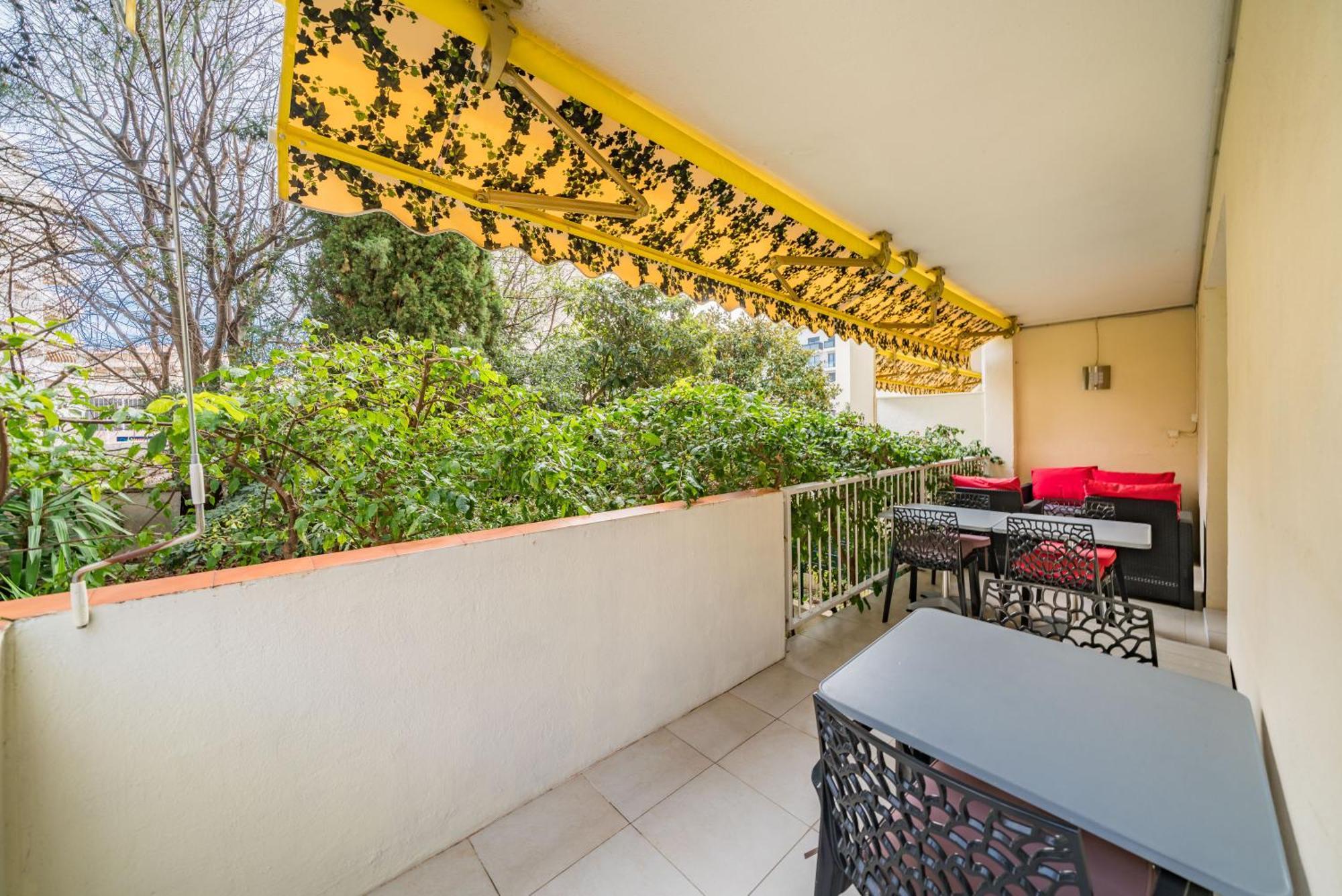 3 Pieces Au Calme Avec Terrasses Et Verdure Apartamento