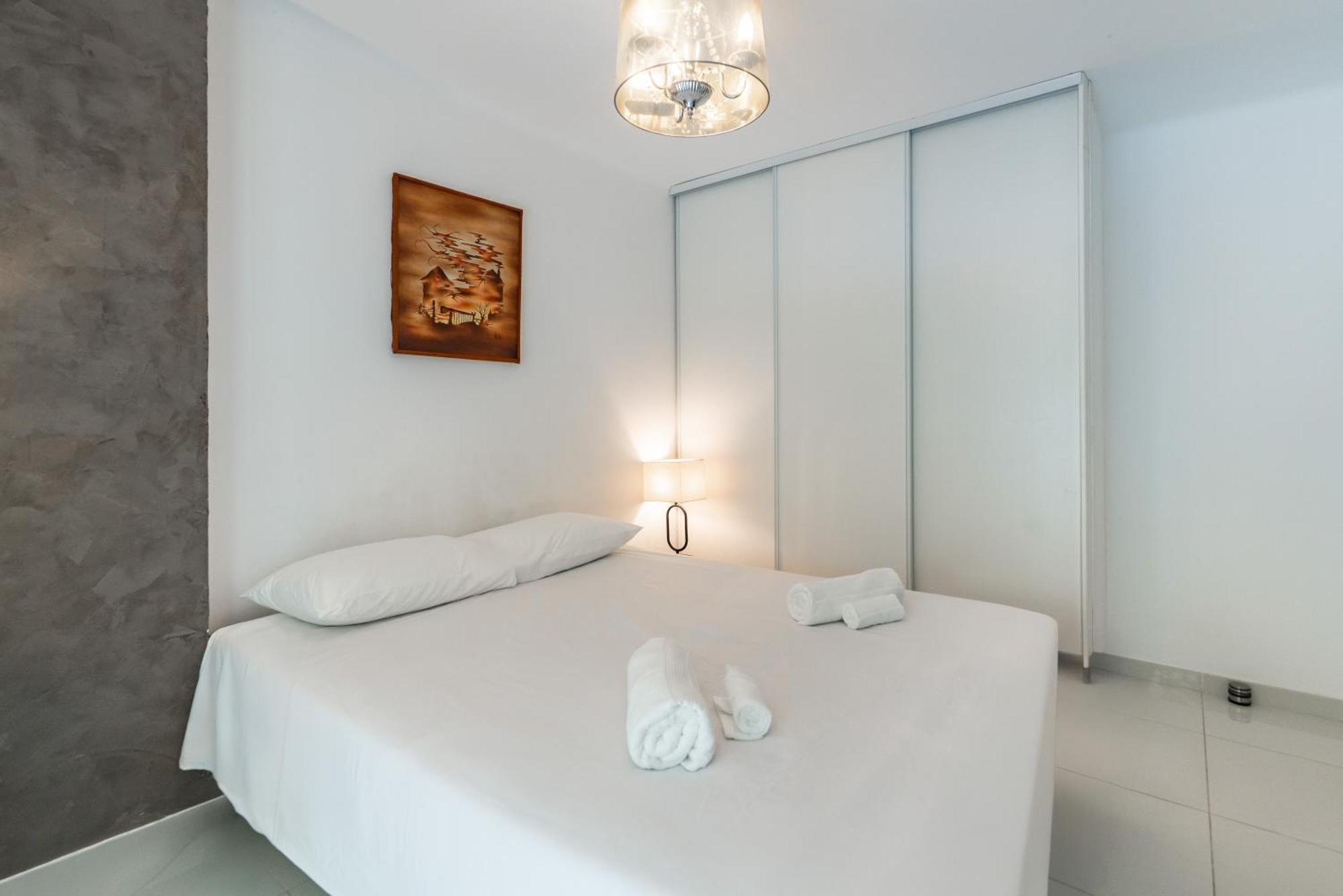 Apartamento 3 Pieces Au Calme Avec Terrasses Et Verdure